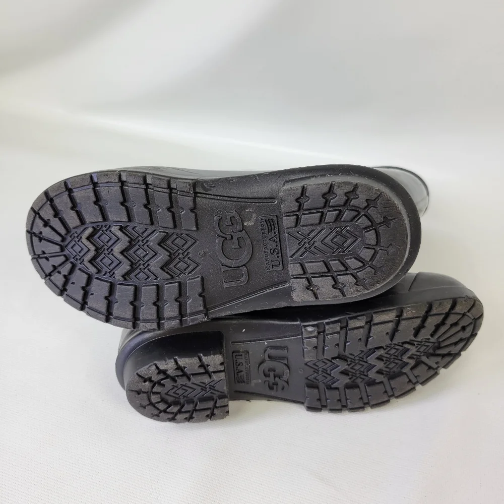 UGG Rubber Rain Boots Boys Sz 2